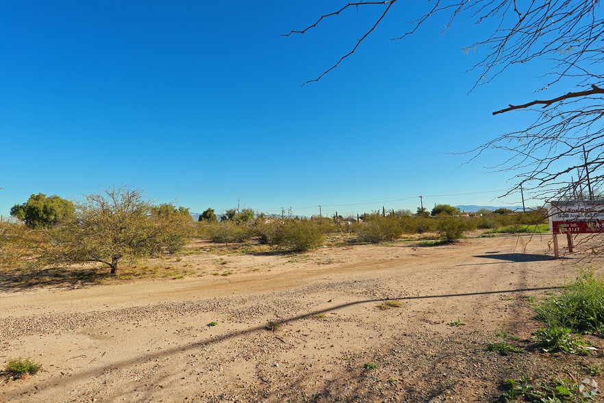 Primary Photo Of 6444 S Fontana Ave, Tucson Land For Lease