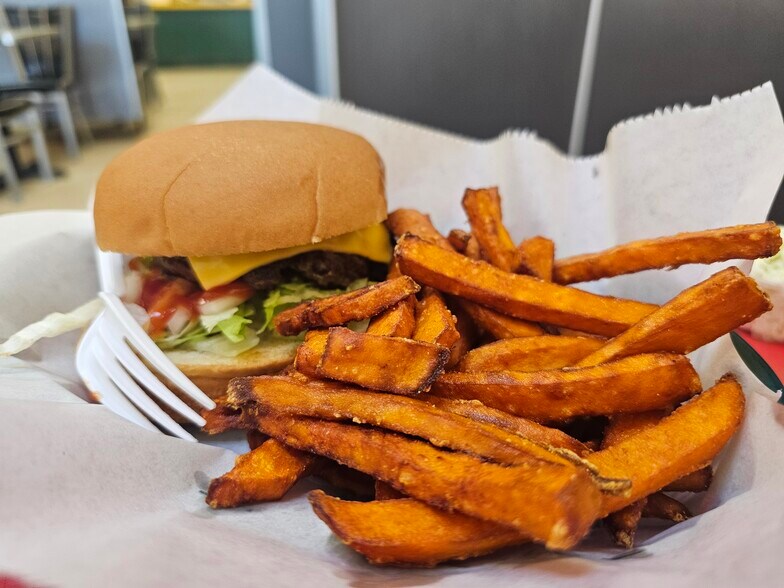 More Photos Of 3630 Thompson Bridge Rd, Gainesville Restaurant For Sale