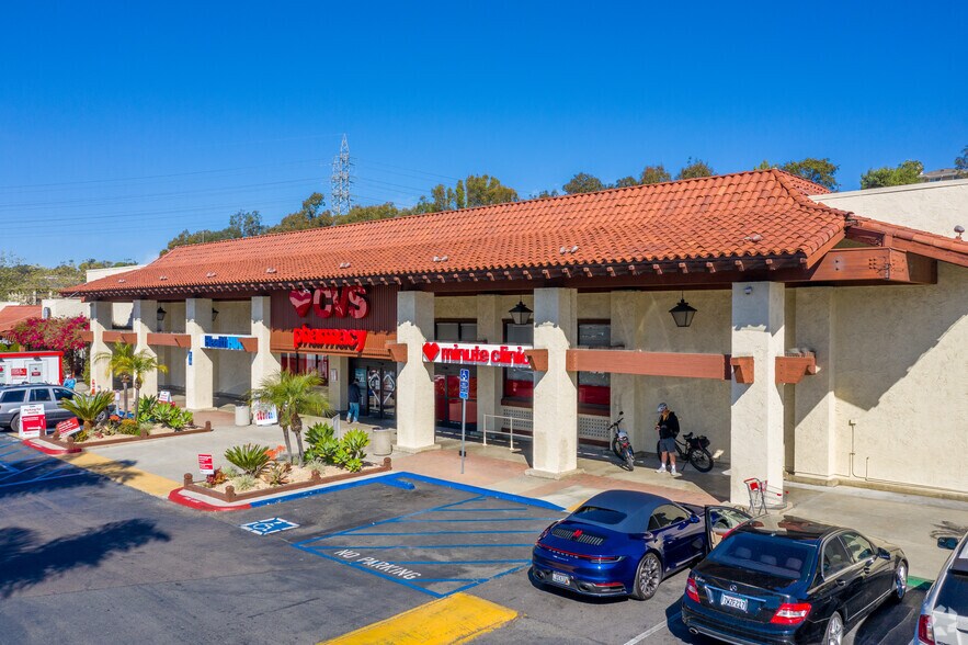 More Photos Of 2502-2600 El Camino Real, Carlsbad Unknown For Lease