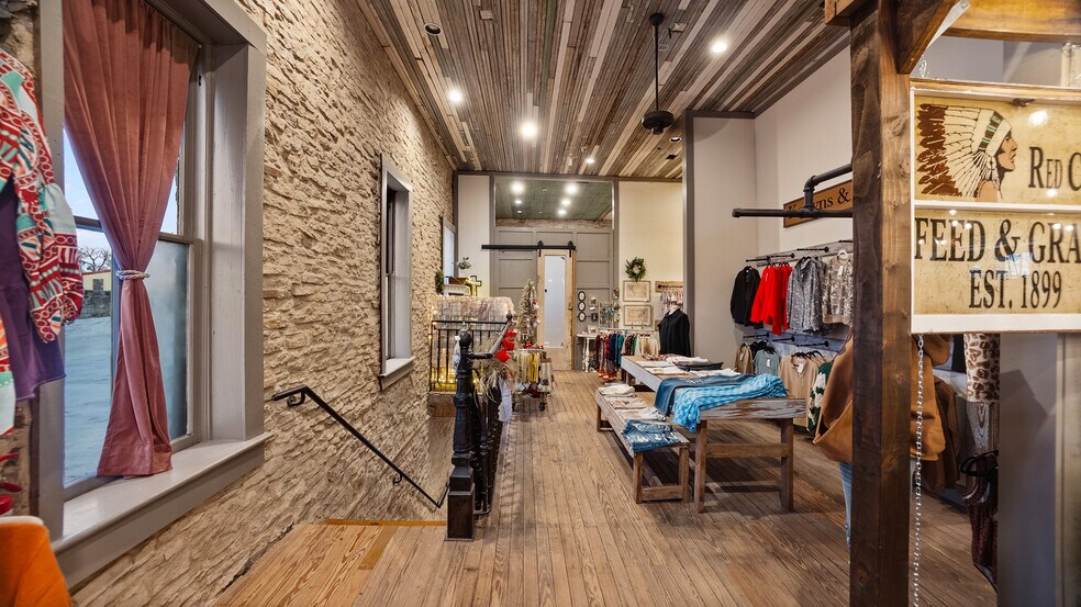More Photos Of 101 N Elm, Hico General Retail For Sale