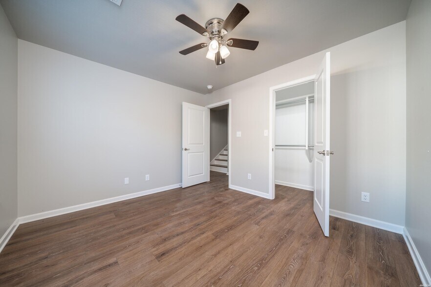 More Photos Of 102 & 106 Cheyenne St, Hot Springs National Park Apartments For Sale