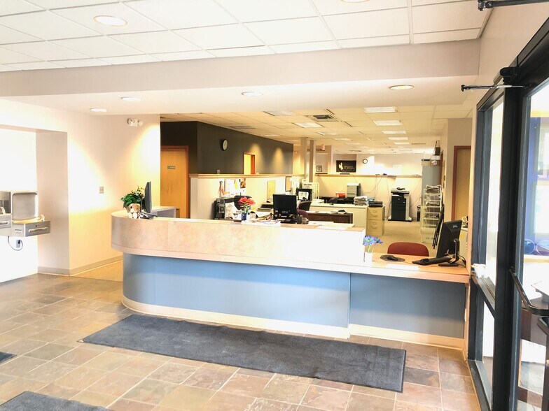 More Photos Of 320 E Grand Ave, Laramie Specialty For Lease