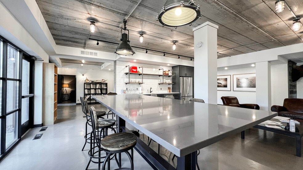 More Photos Of 13815 Ridgedale Dr, Hopkins Office For Sale