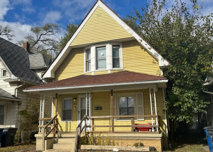 More Photos Of 148 Dexter St, Toledo Specialty For Sale