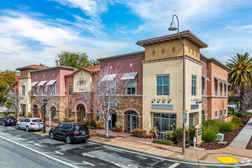 More Photos Of 43360 Mission Blvd, Fremont Office For Sale