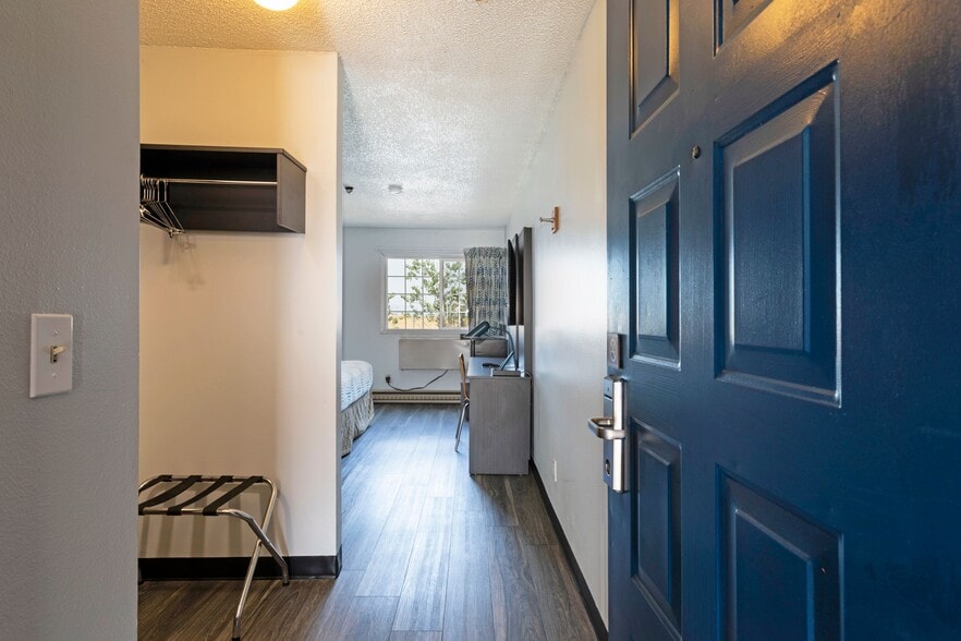 More Photos Of 8060 Highway 93 N, Missoula Hotel For Sale