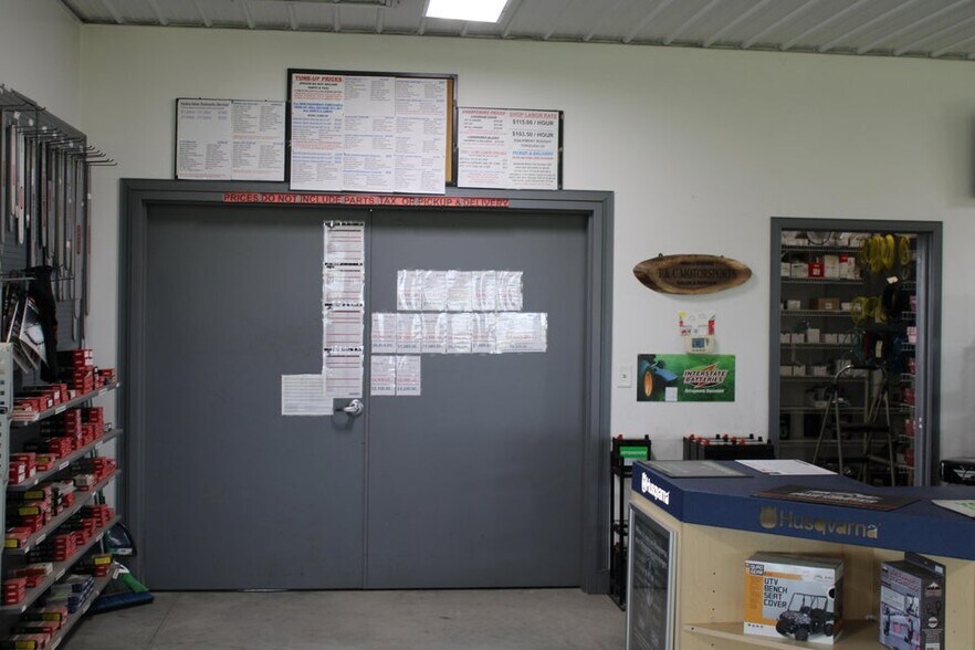 More Photos Of 1854 SR-49 Hwy, Arcanum Flex For Sale