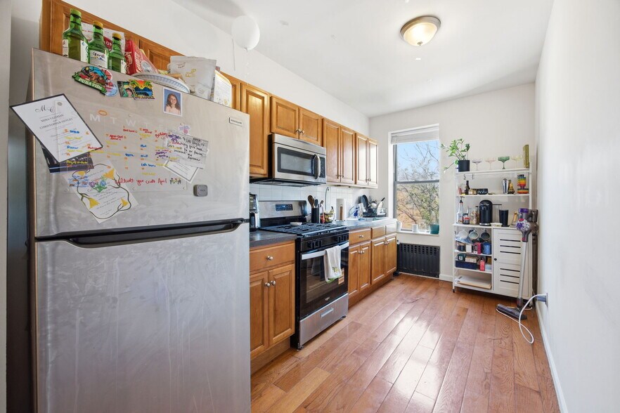 More Photos Of 513 Grand St, Brooklyn Storefront Retail Residential For Sale