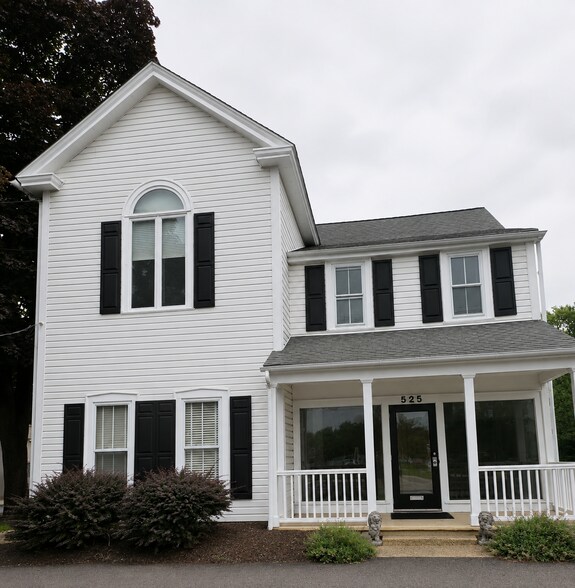 Primary Photo Of 525 N Main St, Doylestown Office For Lease