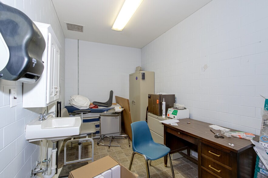 More Photos Of 418 Ascauga Lake Rd, Graniteville Manufacturing For Lease