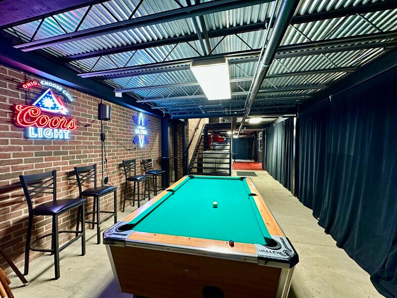 More Photos Of 832 Gallia St, Portsmouth Theater Concert Hall For Sale