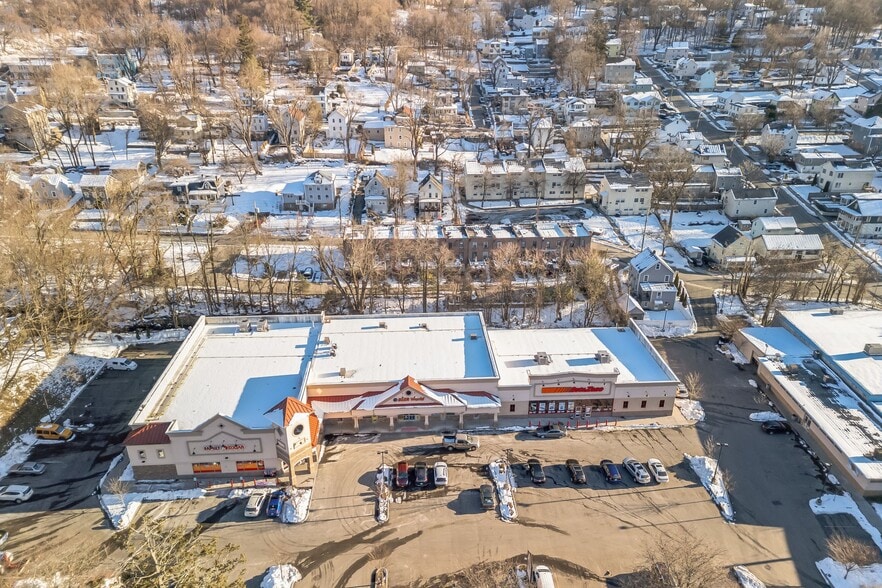 More Photos Of 1721 Main St, Peekskill Auto Repair For Sale