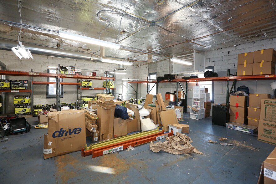 More Photos Of 620 South Ave, Rochester Light Manufacturing For Sale