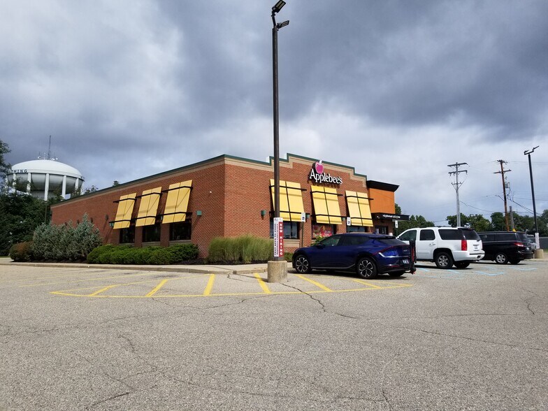 More Photos Of 1375 28th St SW, Grand Rapids General Retail For Sale