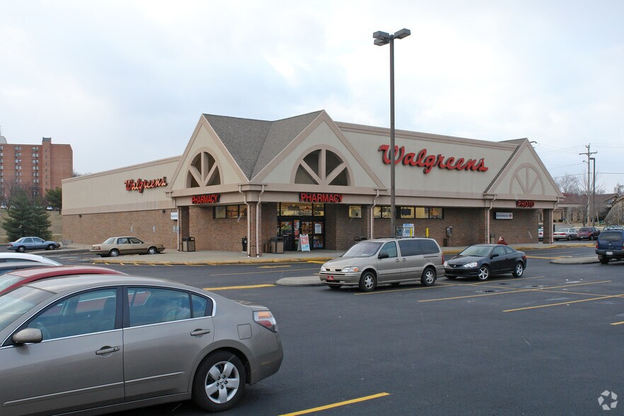 More Photos Of 5429 Nolensville Pike, Nashville Drugstore For Lease