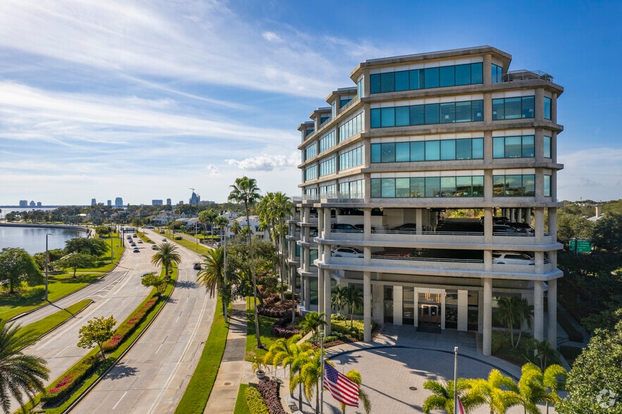 More Photos Of 601 Bayshore Blvd, Tampa Office For Lease