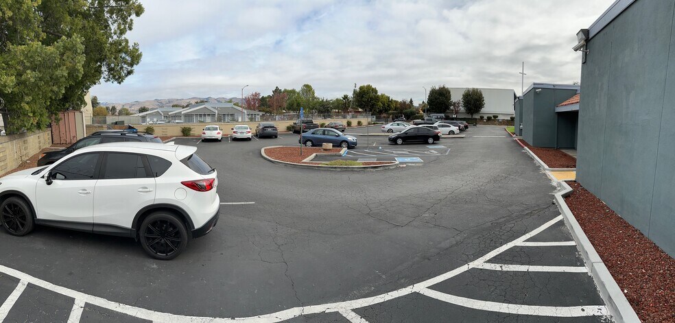 More Photos Of 2470 Alvin Ave, San Jose Office For Lease