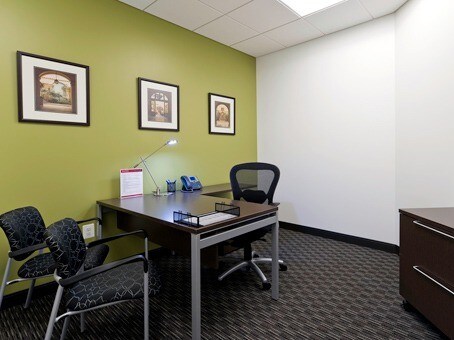 More Photos Of 137 National Plz, Oxon Hill Coworking Space