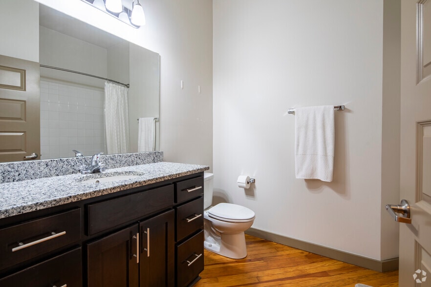 More Photos Of 307 2nd Ave SE, Decatur Apartments For Lease