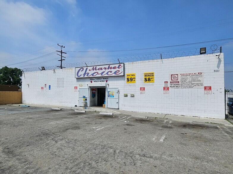 Primary Photo Of 5001 S Western Ave, Los Angeles Supermarket For Sale
