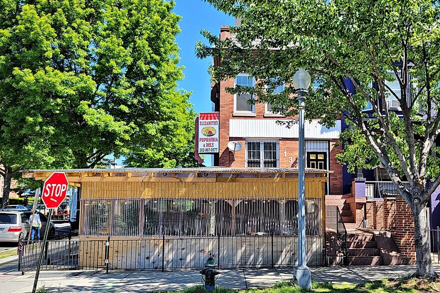 More Photos Of 1389 Quincy St NW, Washington Restaurant For Sale