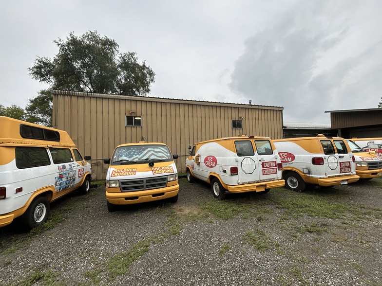 More Photos Of 56565 Pine Rd, South Bend Industrial For Lease
