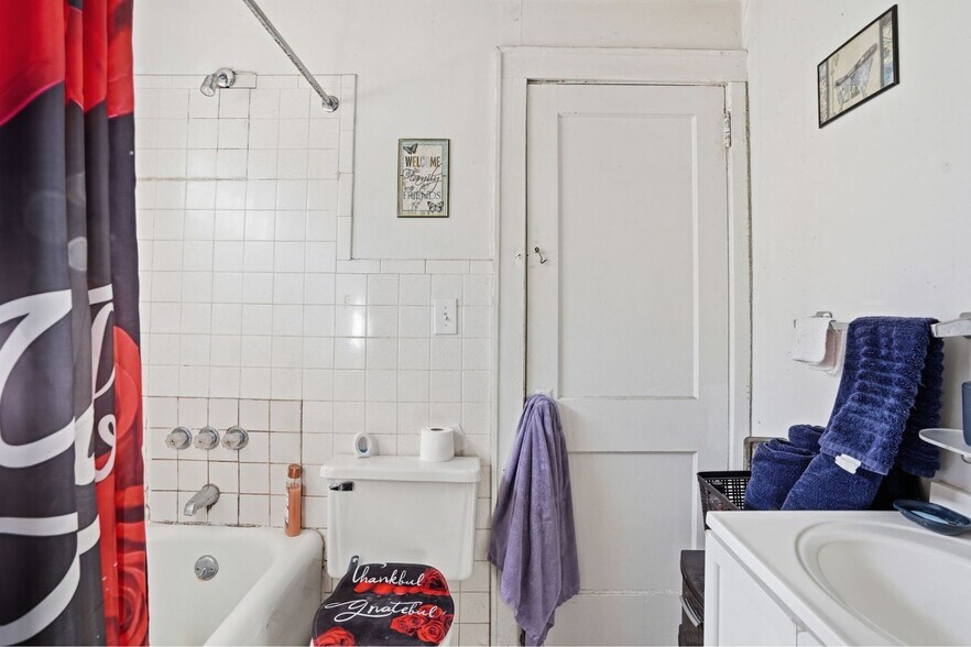 More Photos Of 7 Tremont Ave, Binghamton Apartments For Sale