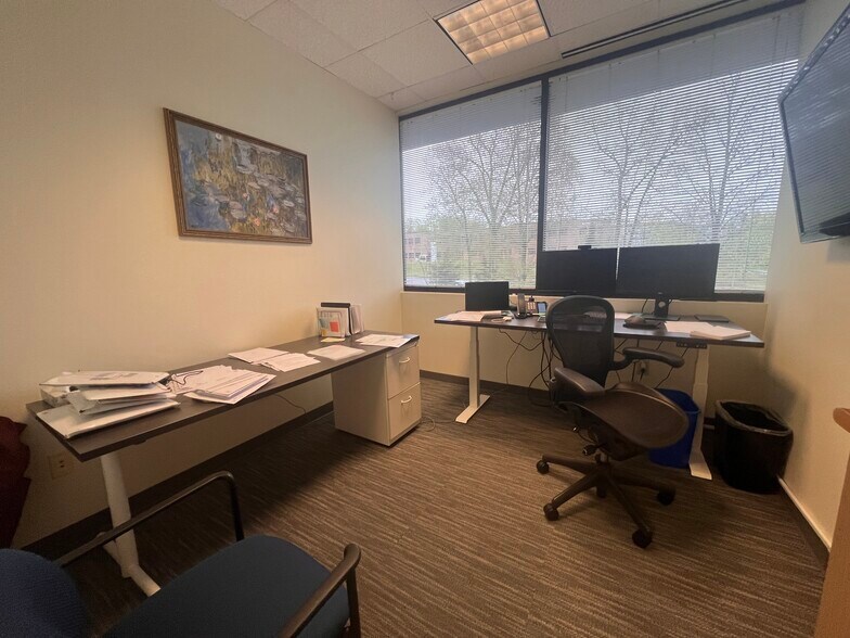 More Photos Of 100 Technology Dr, Trumbull Medical For Lease