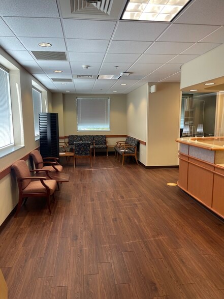 More Photos Of 420 W Linfield Trappe Rd, Limerick Medical For Lease