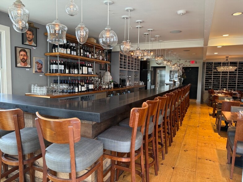 More Photos Of 133 Commercial St, Provincetown Restaurant For Sale