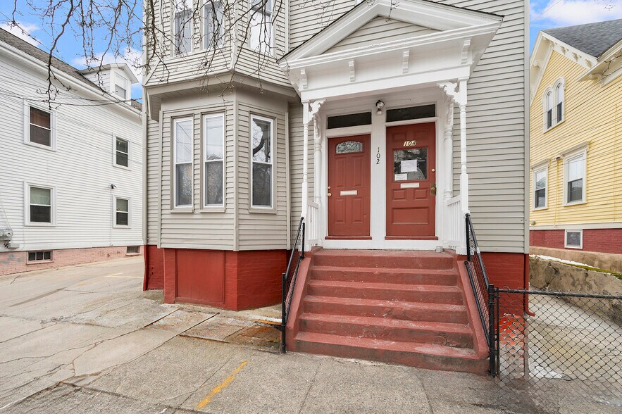 More Photos Of 98 Penn St, Providence Apartments For Sale