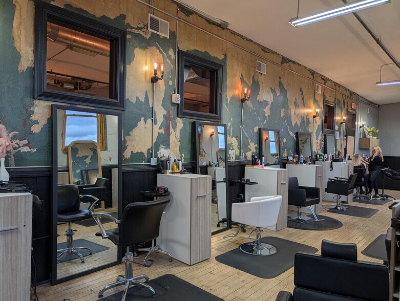 More Photos Of 360-66 W Western Ave, Muskegon Storefront For Sale