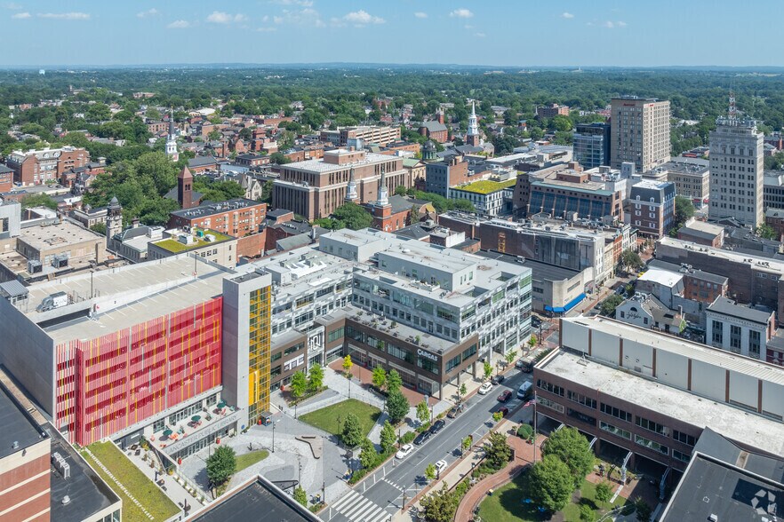 More Photos Of 101 N Queen St, Lancaster Apartments For Lease