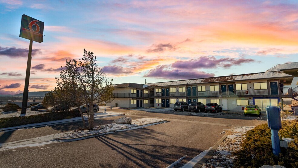 More Photos Of 1150 Wilkins Cir, Casper Hotel For Sale