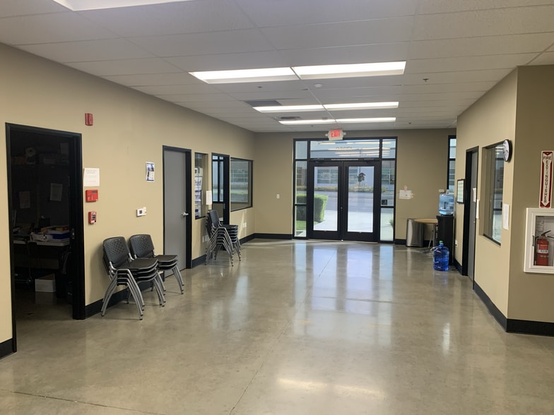 More Photos Of 17259 Golden Valley Pky, Lathrop Office For Lease