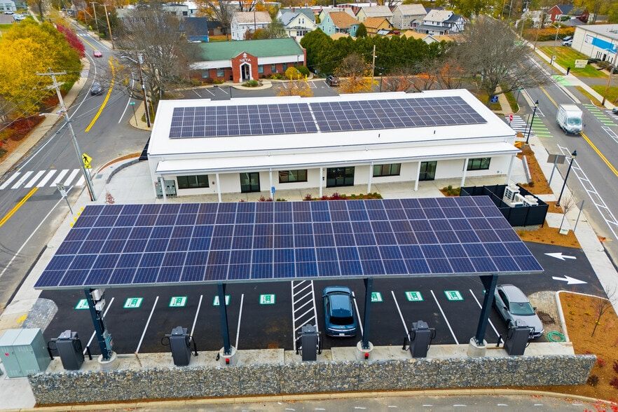 More Photos Of 5 Fulton Ave, Northampton General Retail For Lease