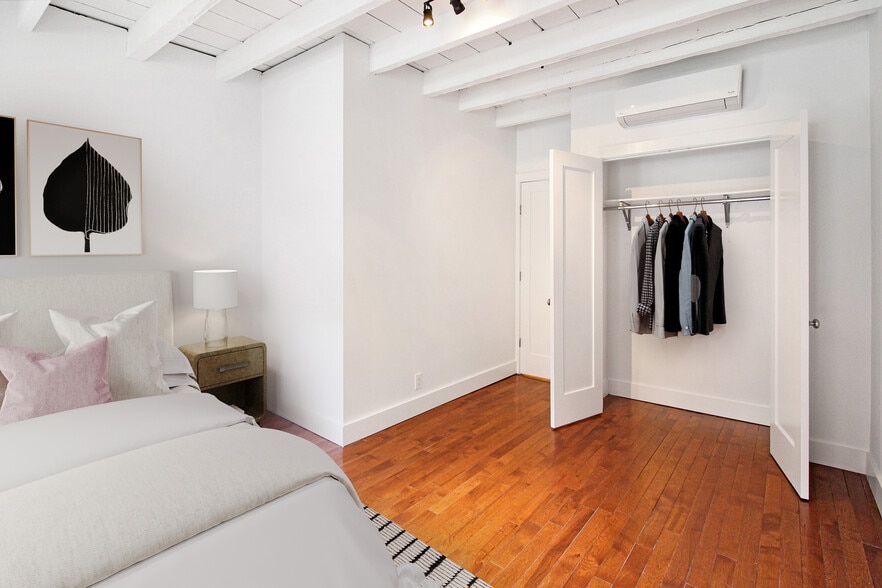 More Photos Of 360 Bedford Ave, Brooklyn Storefront Retail Residential For Sale