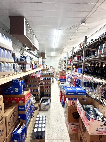 More Photos Of 103 W Monroe Ave, Okolona Convenience Store For Sale