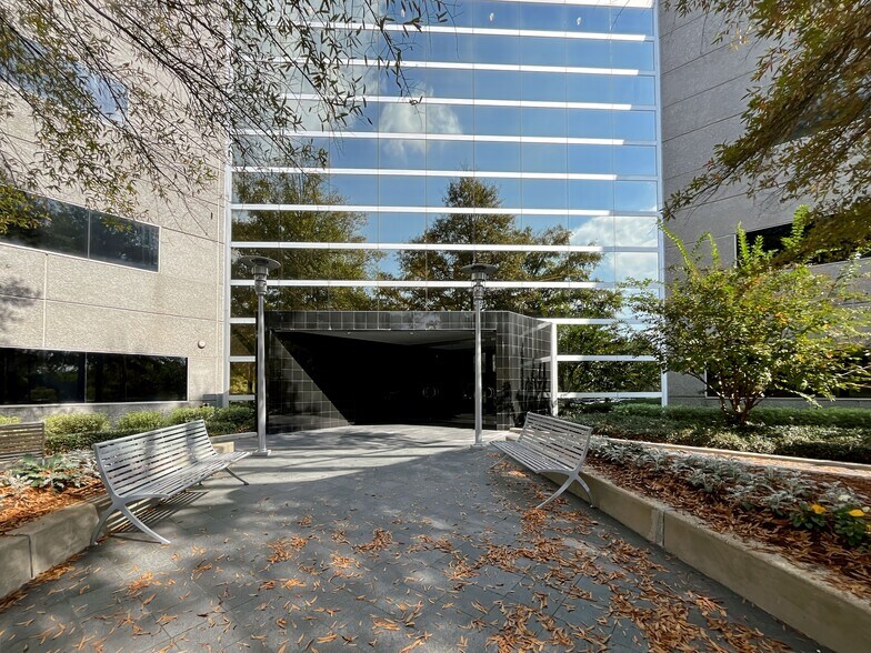 More Photos Of 1 Perimeter Park S, Birmingham Coworking Space