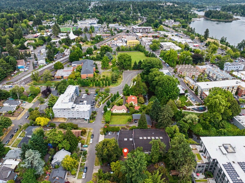 More Photos Of 10423 SE 23RD Ave, Portland Medical For Sale