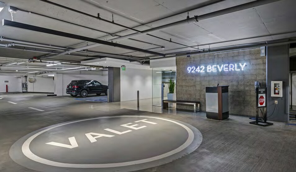 More Photos Of 9242 Beverly Blvd, Beverly Hills Loft Creative Space For Lease