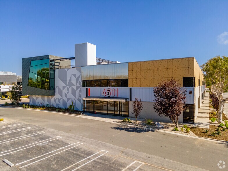 More Photos Of 4503-4509 Glencoe Ave, Marina Del Rey Research And Development For Lease
