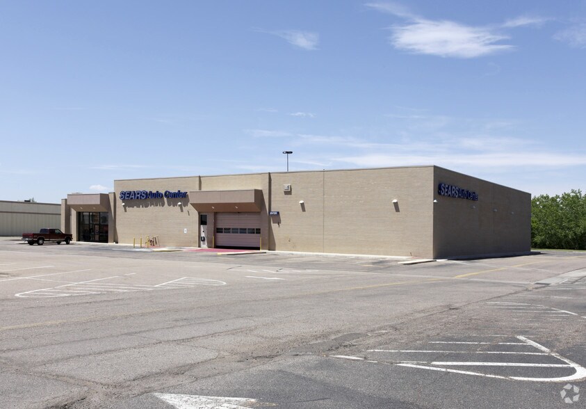 More Photos Of 3201 Dillon Dr, Pueblo Auto Repair For Lease