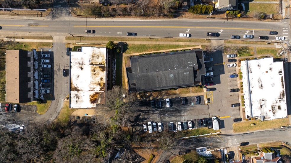 More Photos Of 3900 Forest Hill Ave, Richmond Apartments For Sale