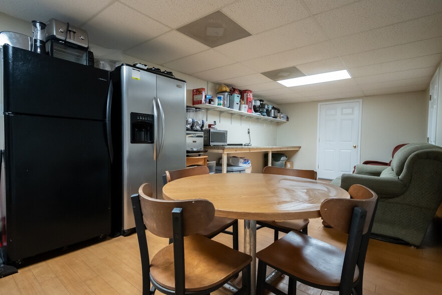 More Photos Of 3655 Neese Commerce Rd, Hull Multifamily For Sale