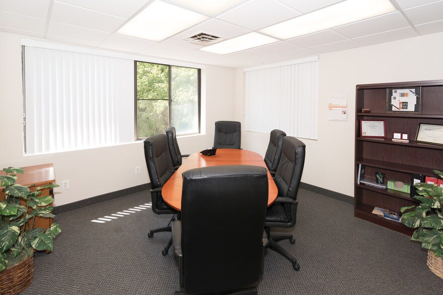 More Photos Of 8441 Belair Rd, Nottingham Medical For Lease