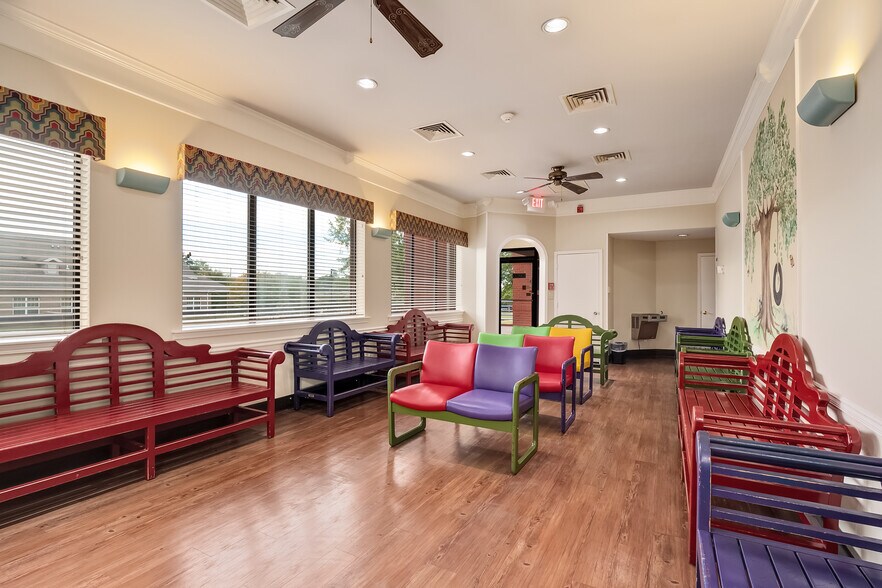 More Photos Of 7672-7680 Airways Blvd, Southaven Medical For Sale