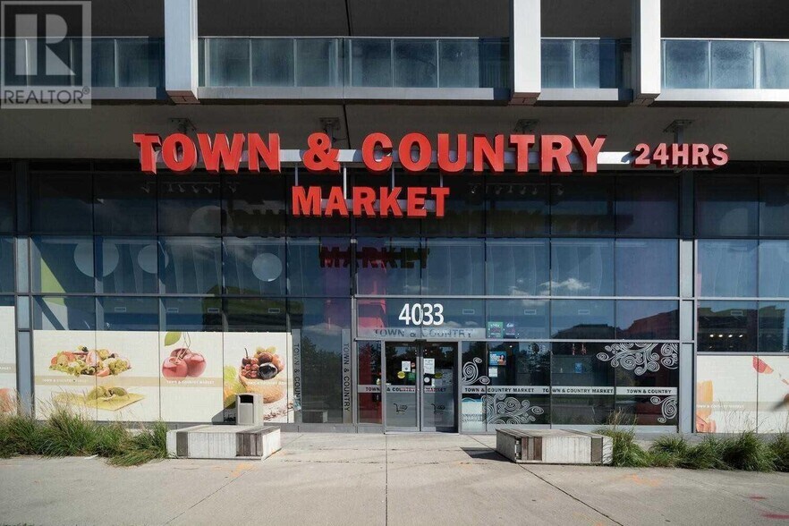 More Photos Of 4033 Hurontario St, Mississauga Storefront For Sale