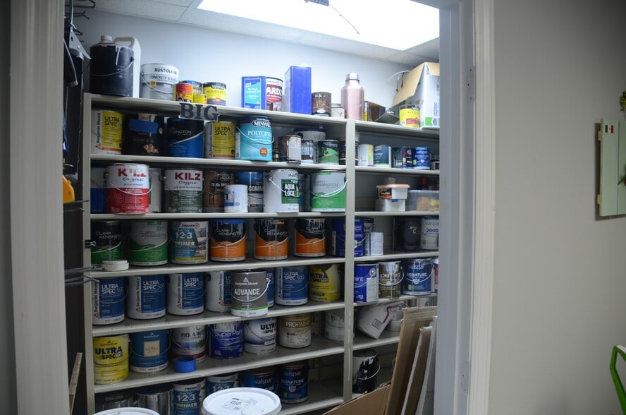 More Photos Of 2270 Pelham Rd S, Jacksonville Flex For Sale