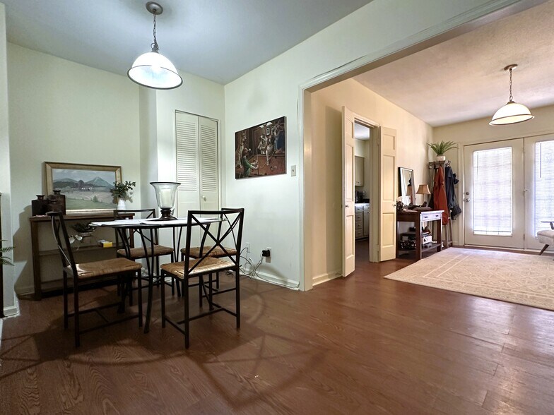 More Photos Of 350 S Pope St, Athens Multifamily For Sale